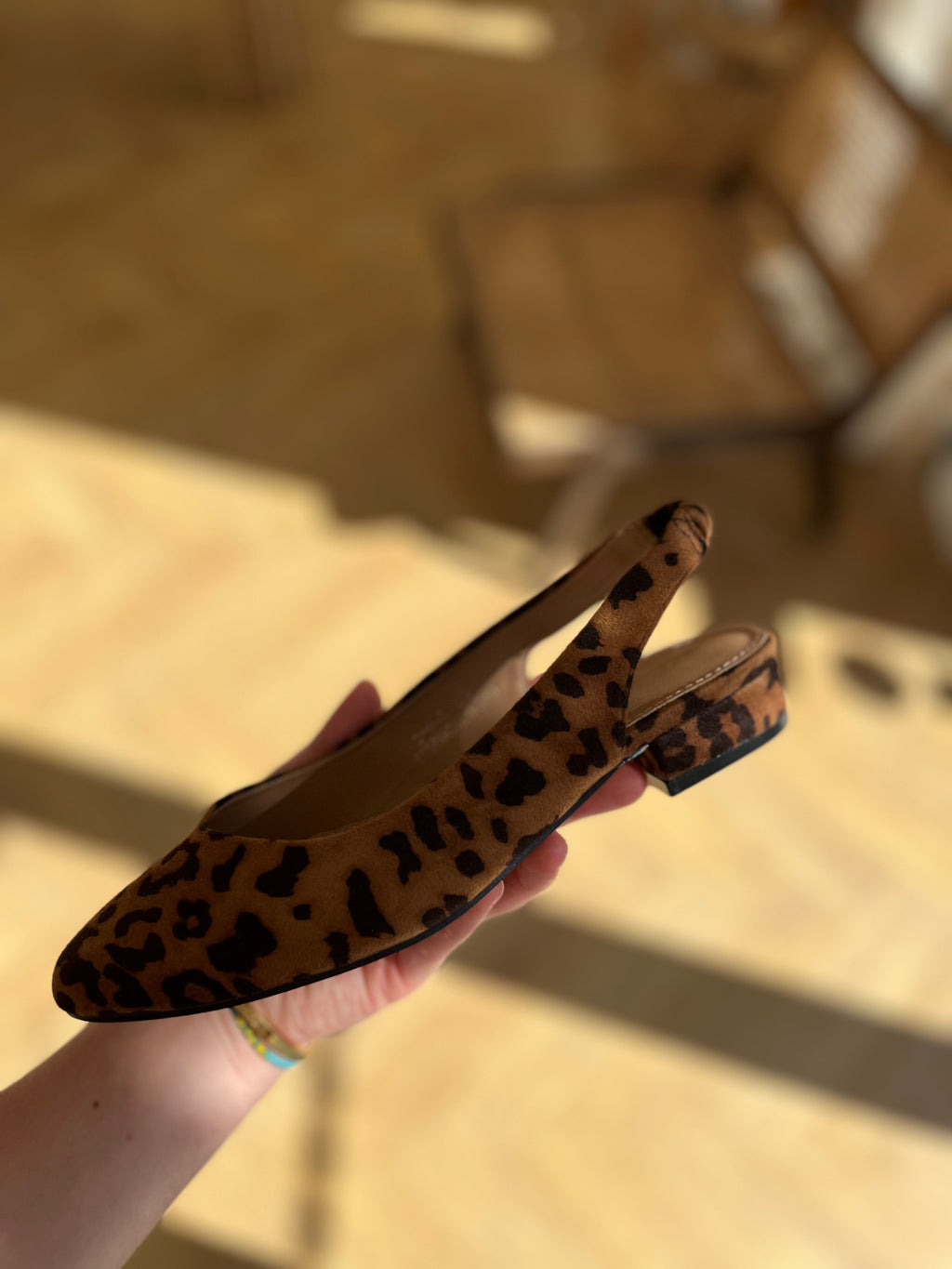 SLINGBACK BASILE