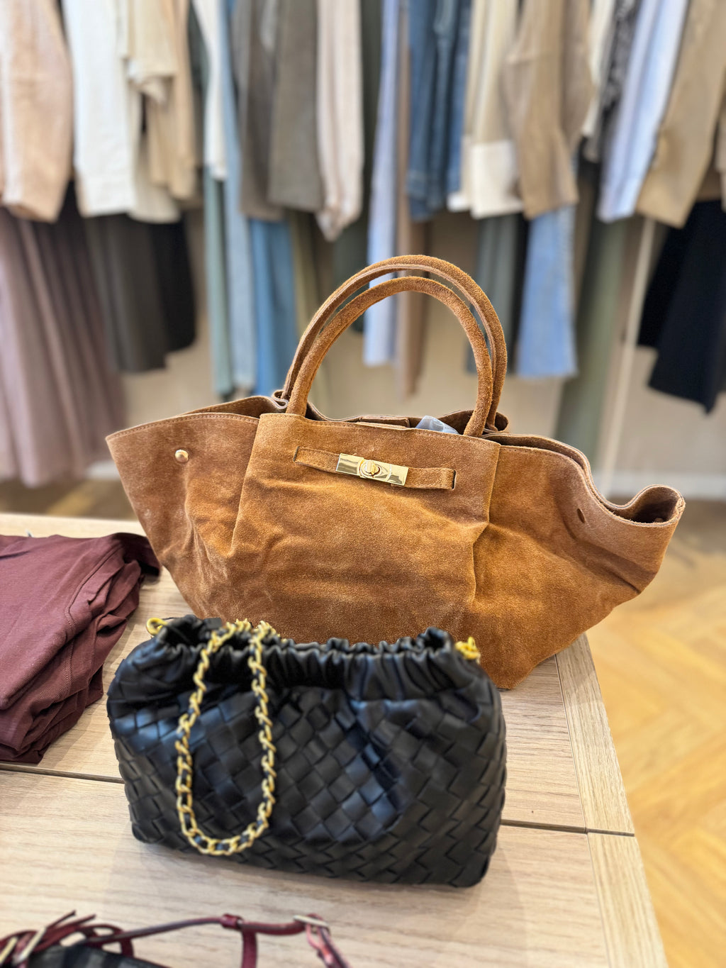 SAC BOA NOIR